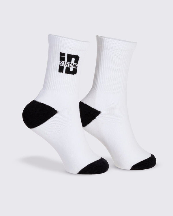 White # STRONG iD Half Crew Plush Socks