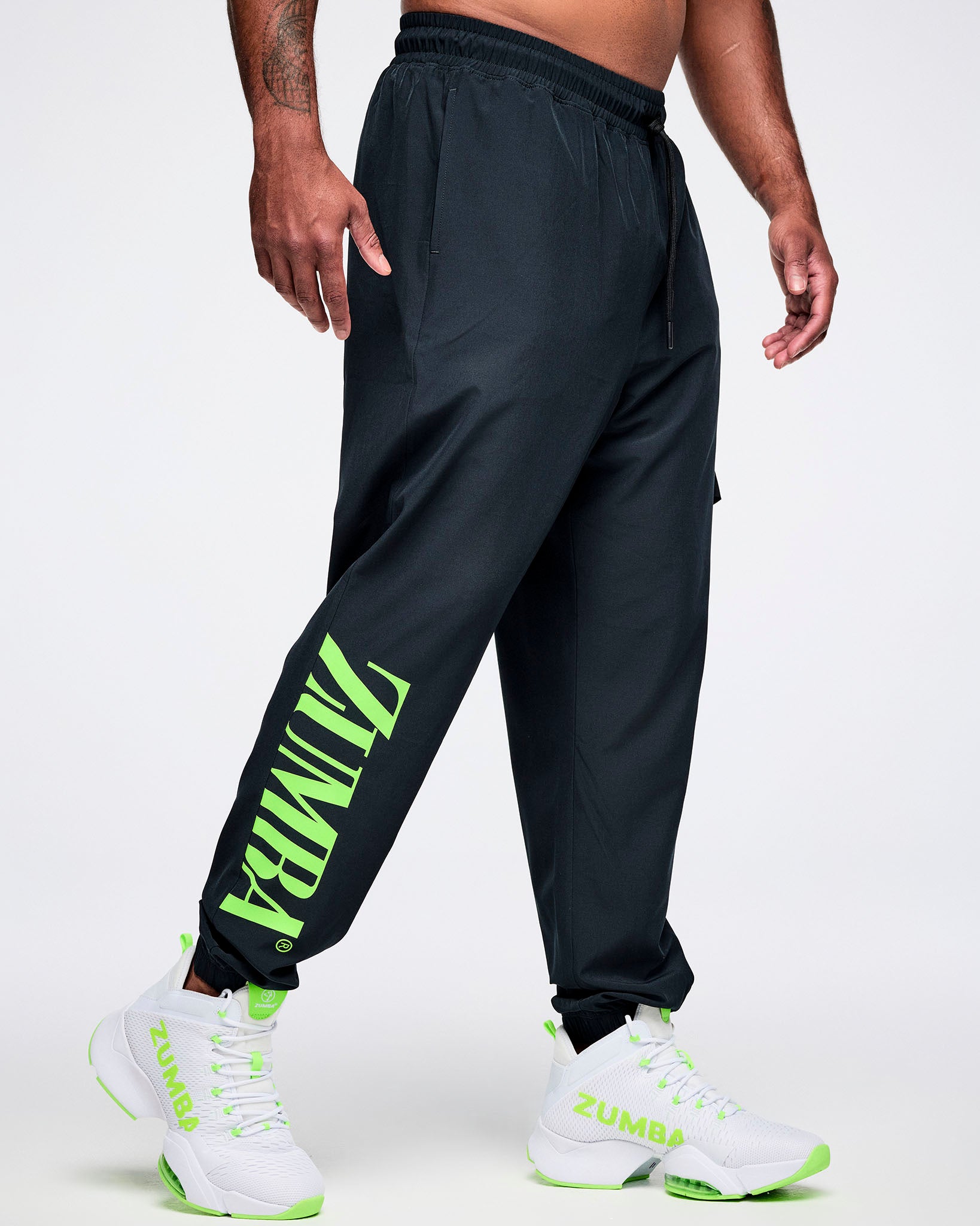 Dale-Z Men's Woven Cargo Pants – Zumba Wear | STRONG iD