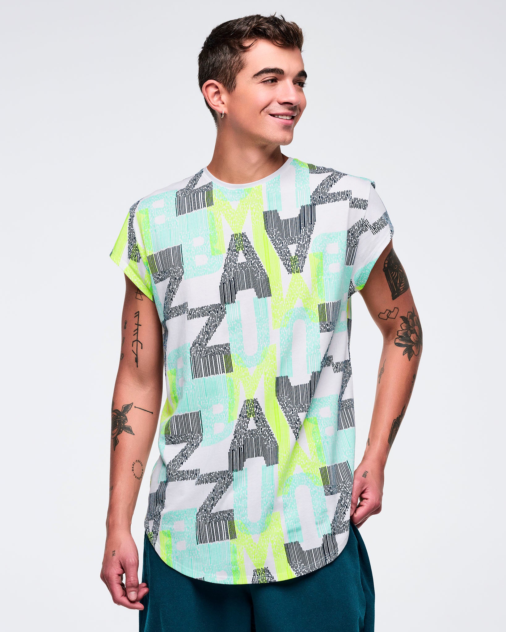 ちゃみん！アムウェイ Latin Movement Men's Round Hem Tee – Zumba Wear | STRONG iD