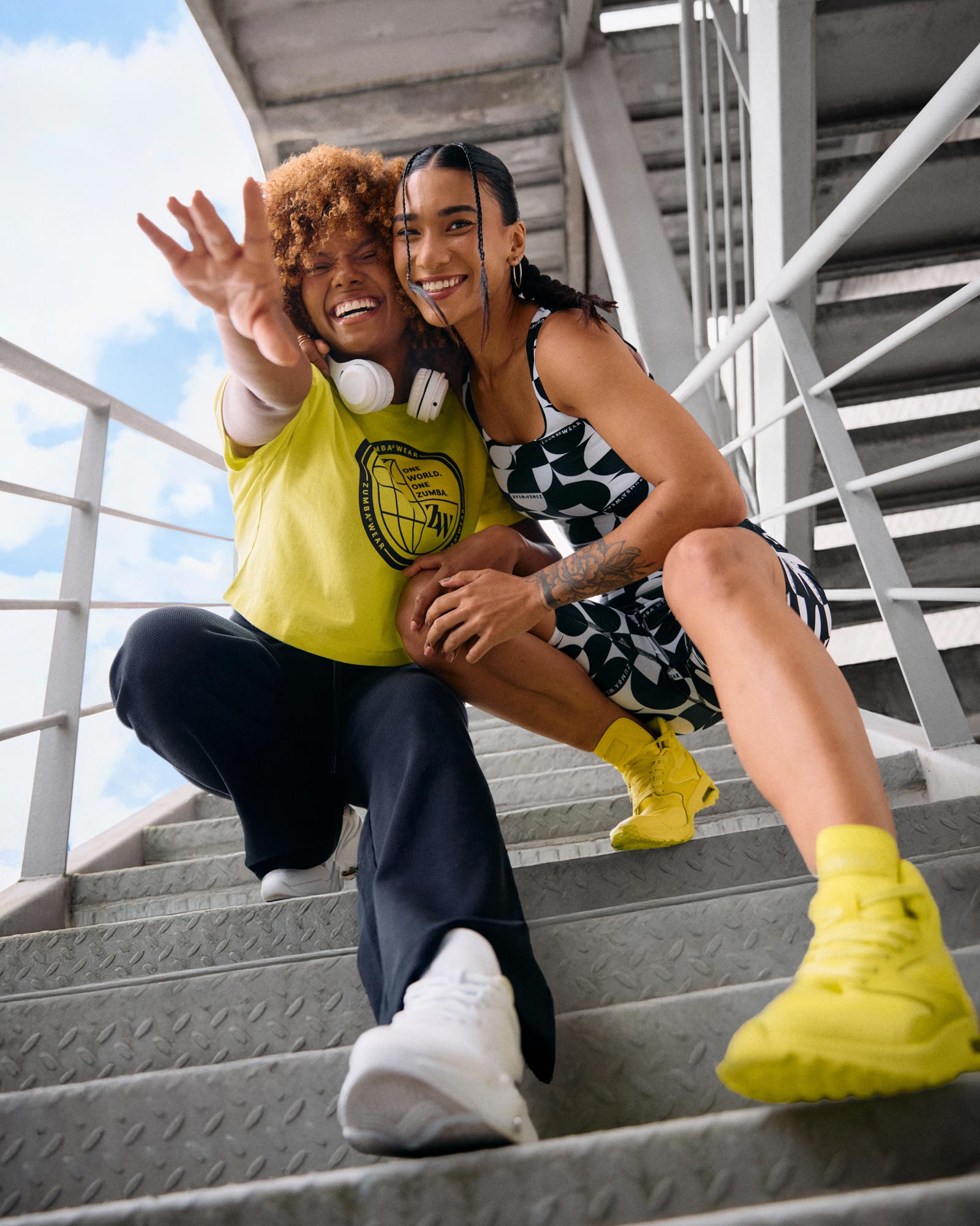 Zumba Outfit Best Sneakers For Zumba Class Shoes Footwear What Are