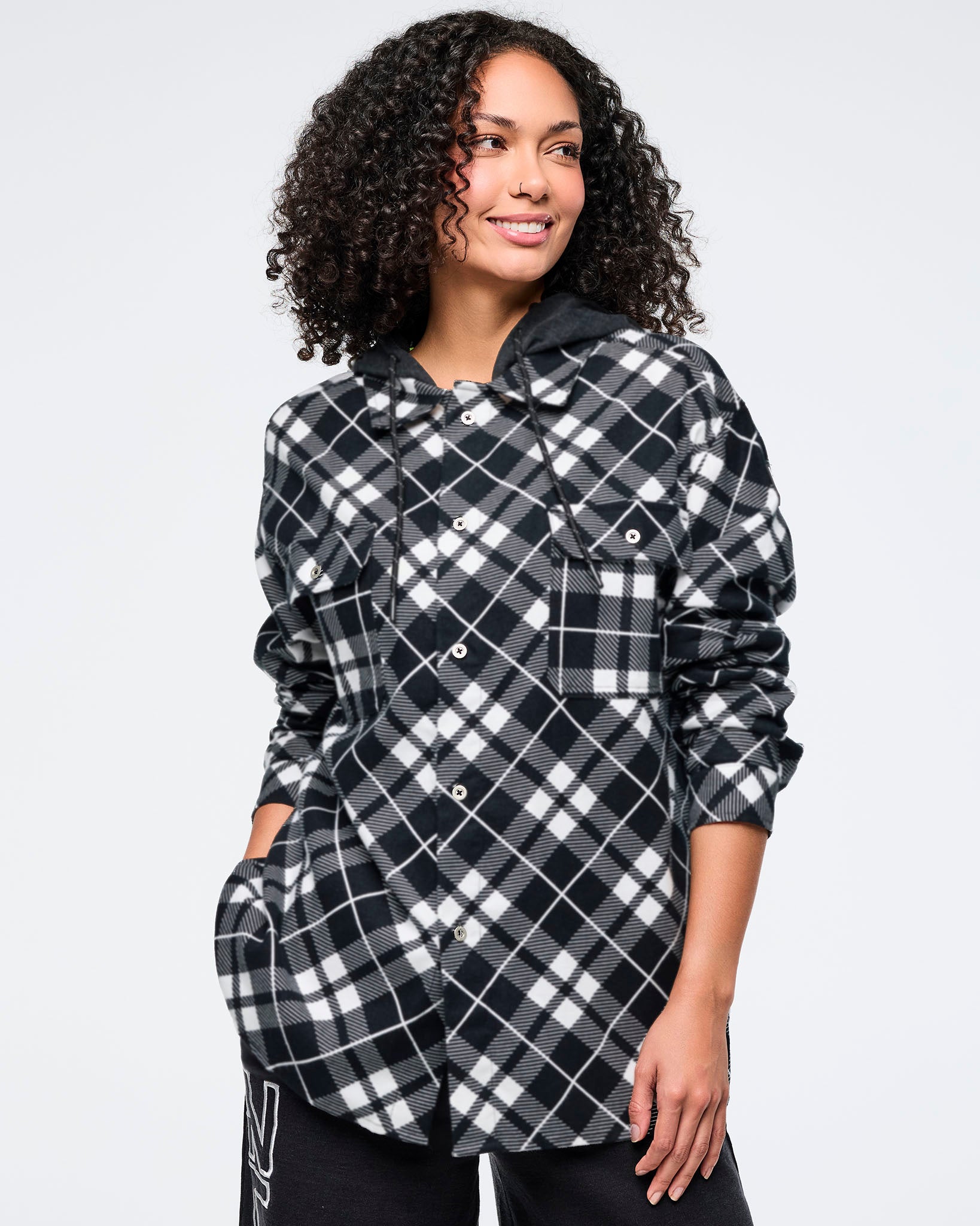 Off-White チェック柄ネルシャツ RUNWAY Eastern Flavor Flannel Shacket With Hood – Zumba Wear | STRONG iD