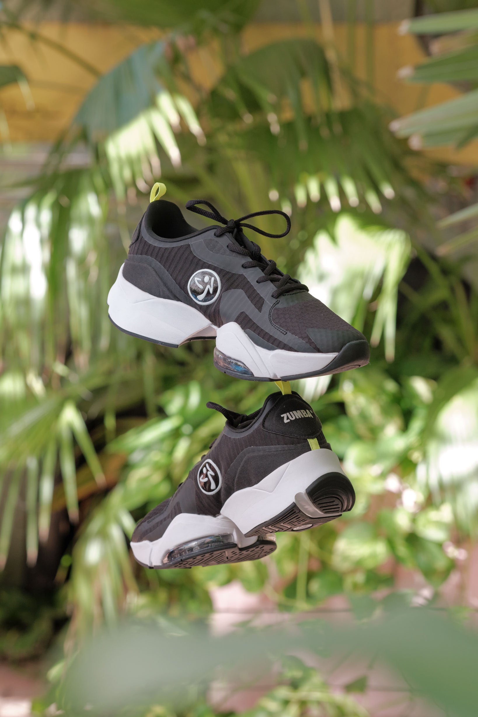 Good sneakers for zumba deals
