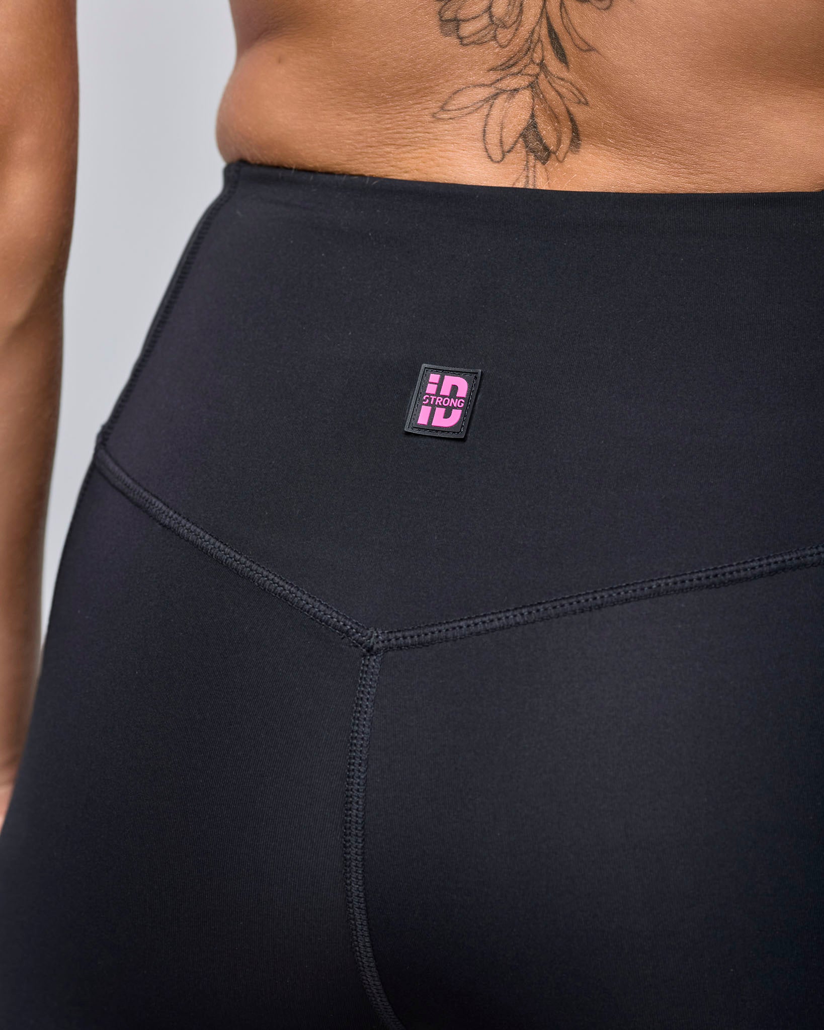 STRONG iD High Waisted Ankle Leggings With Pockets – Zumba Wear