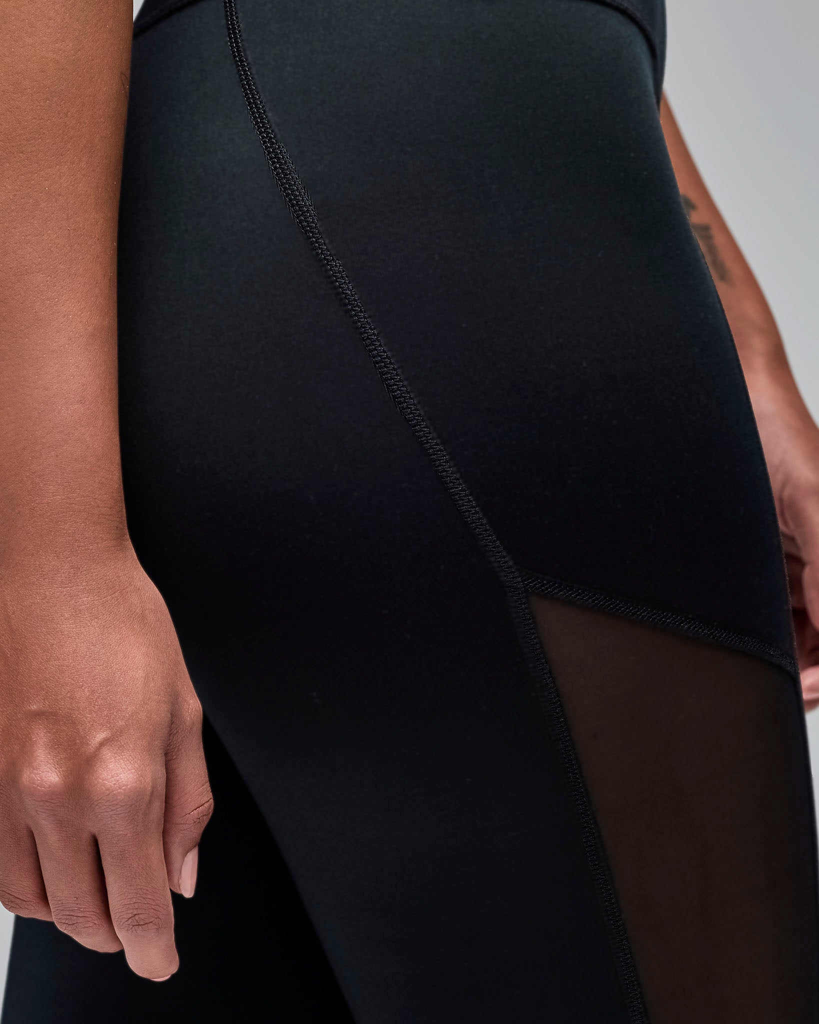 STRONG iD High Waisted Ankle Leggings With Inserts – Zumba Wear