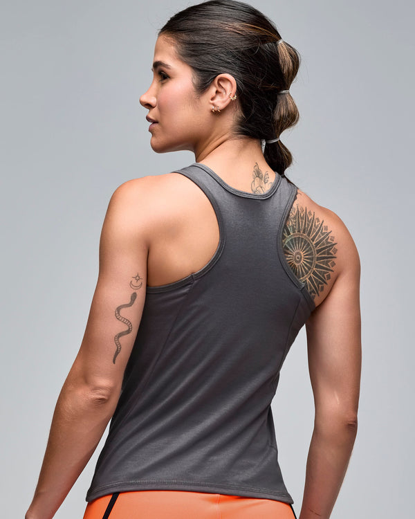 STRONG iD Fitted Waist-length Tank