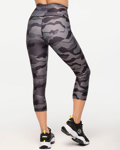 Zumba Explore High Waisted Capri Leggings – Zumba Wear STRONG iD