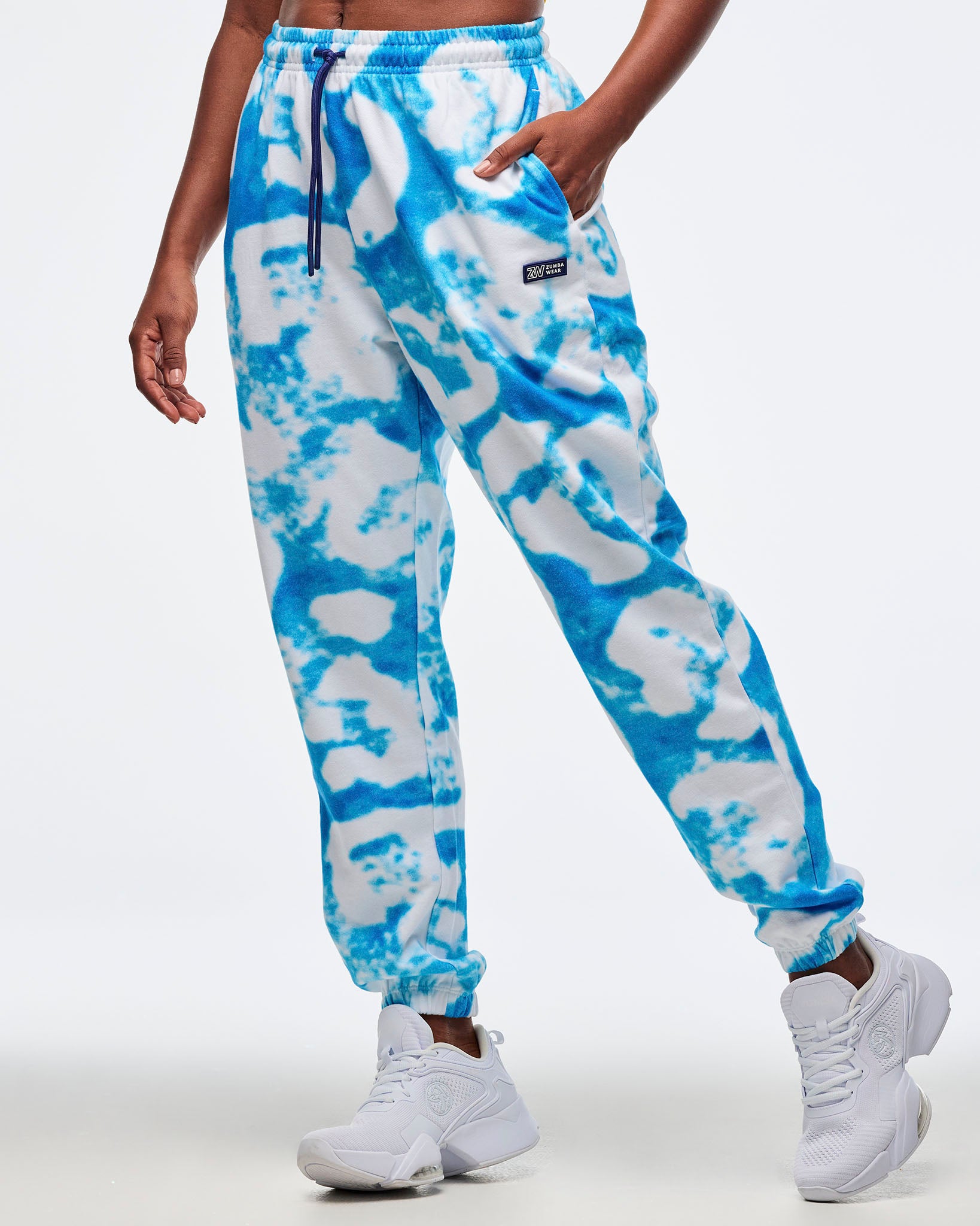 Sizzlin' Slouch Sweatpants – Zumba Wear | STRONG iD