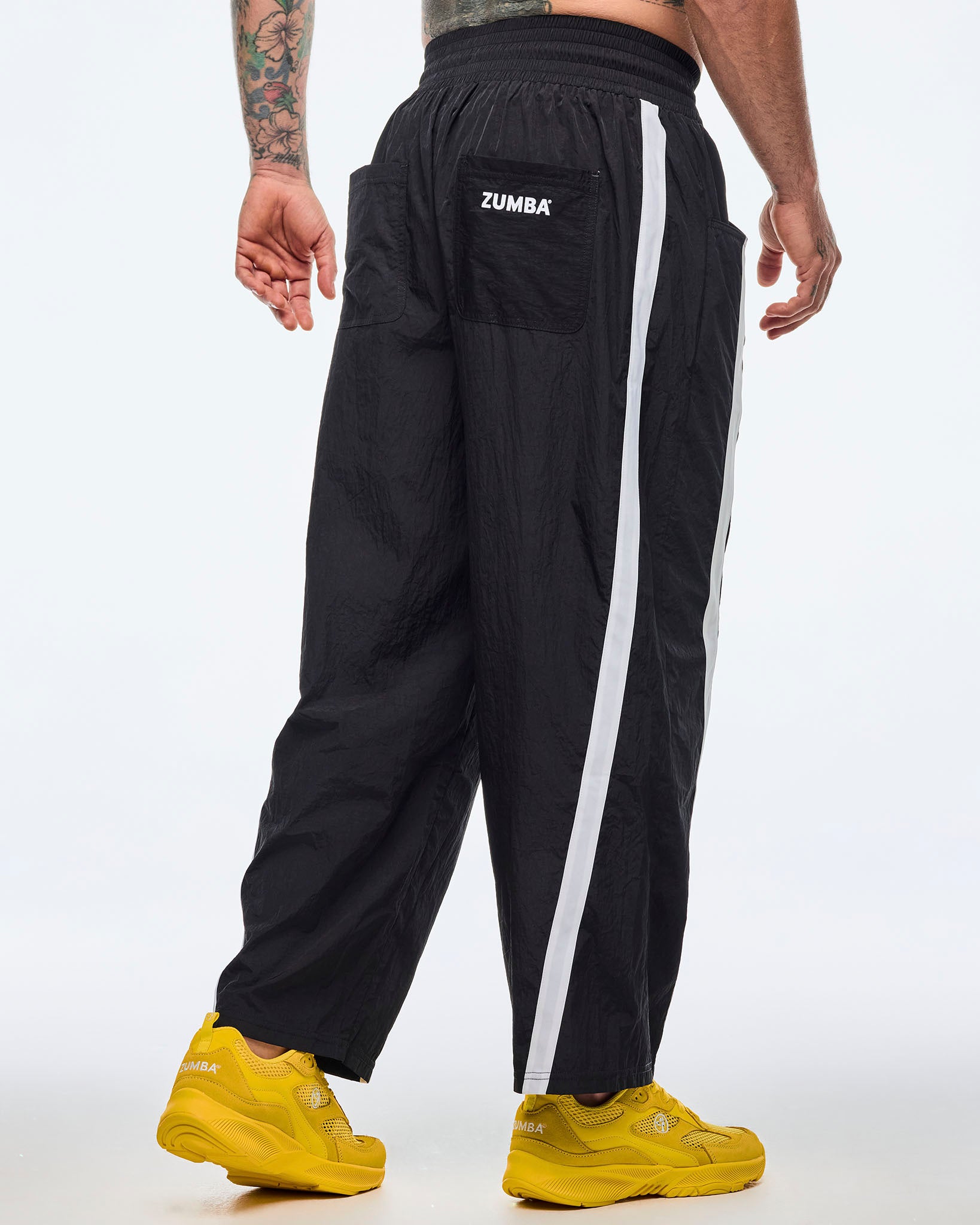 Apres Zumba High Rise Crop Track Pants – Zumba Wear | STRONG iD