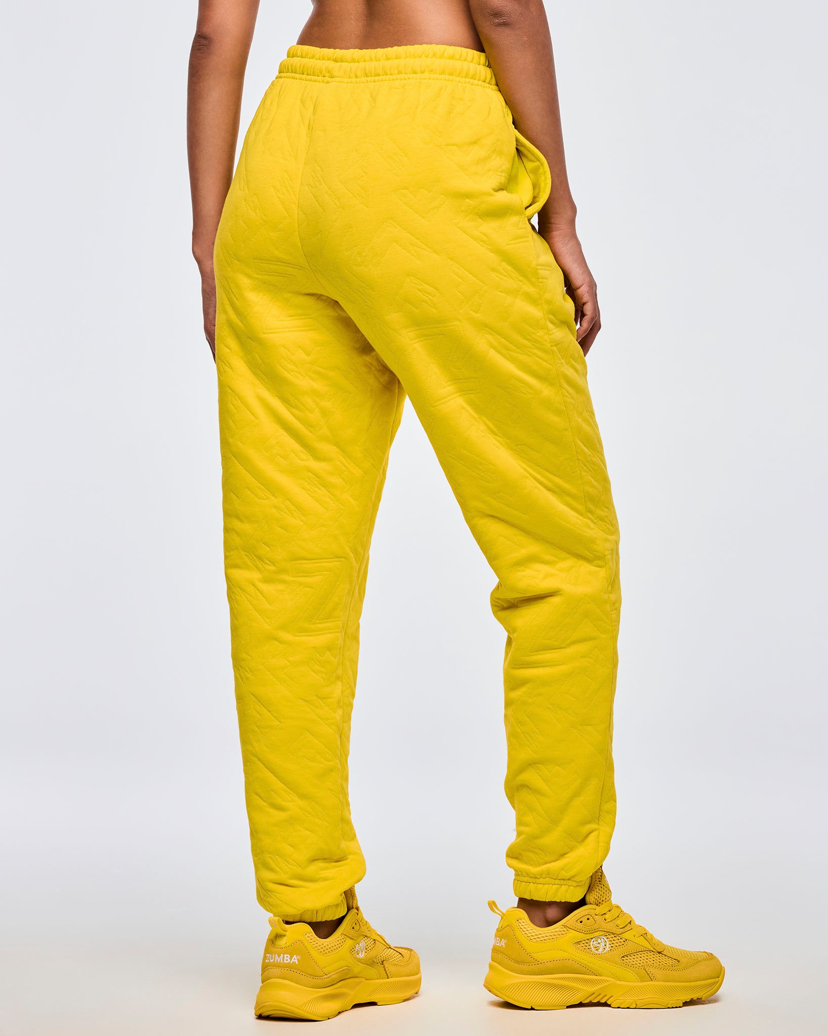 ZUMBAセットアップ Apres Zumba Crop Woven Zip-Up Hoodie – Zumba Wear | STRONG iD