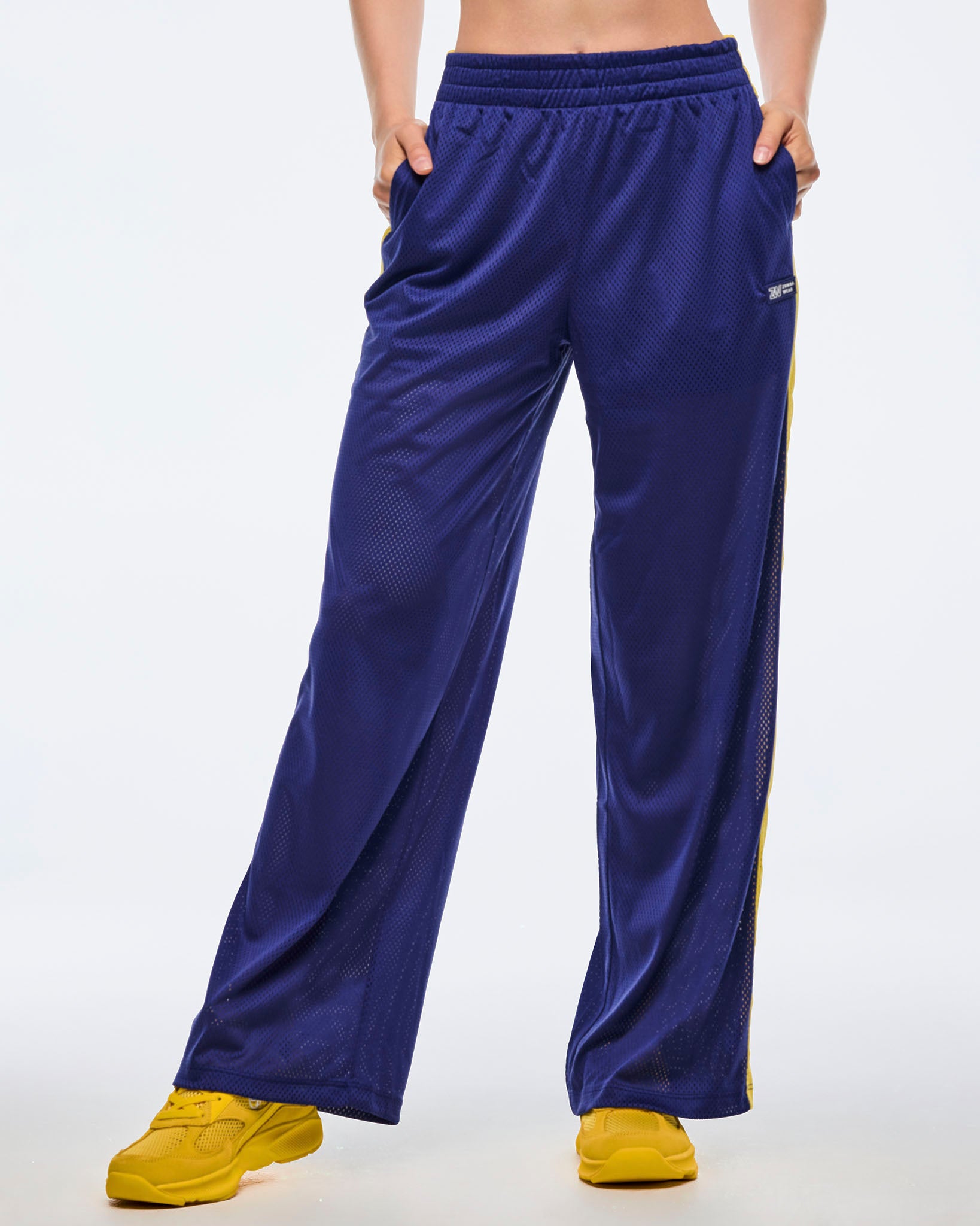 Neon Baggy Woven Pants ズンバ 正規品 ZUMBA オファー neon-baggy