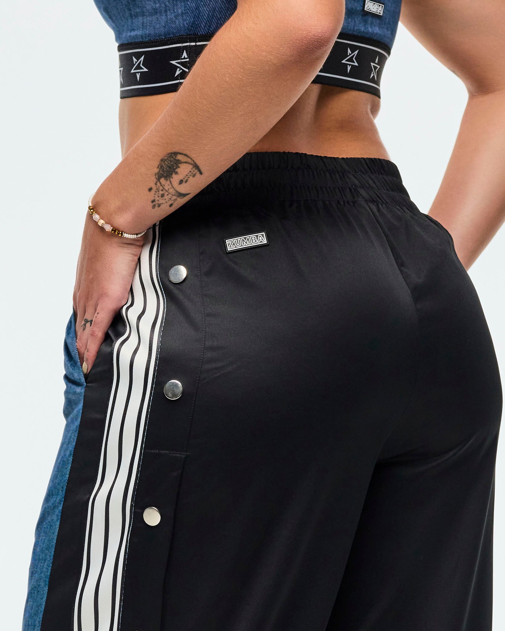 ZUMBANEWパンツ ZUMBA ズンバ 正規品 ワイドパンツ トラックパンツ レディース