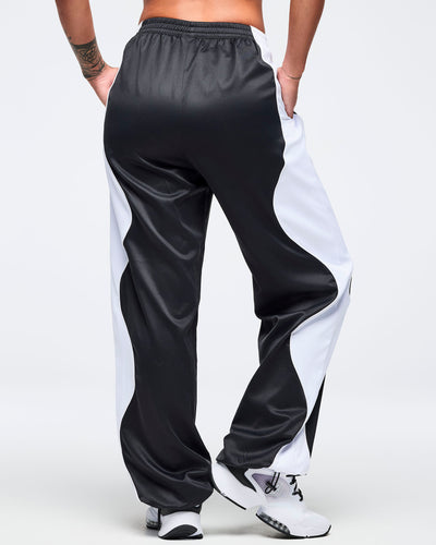 Zumba Basic Wavy Track Pants - Bold Black