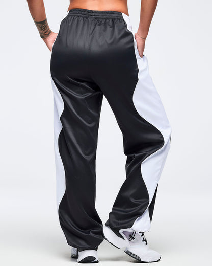 Zumba Basic Wavy Track Pants - Bold Black