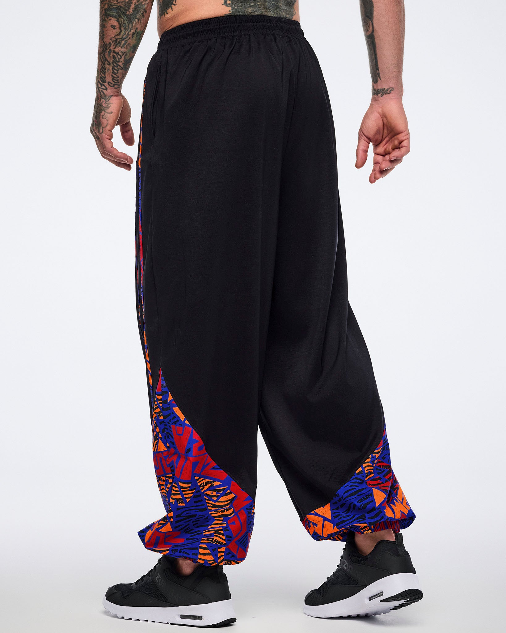 パンツ SPARK!!SOUND!!SHOW!! HIBANACAMO BDUPANTS Wildbeat Woven Slouch Pants With Piping – Zumba Wear | STRONG iD