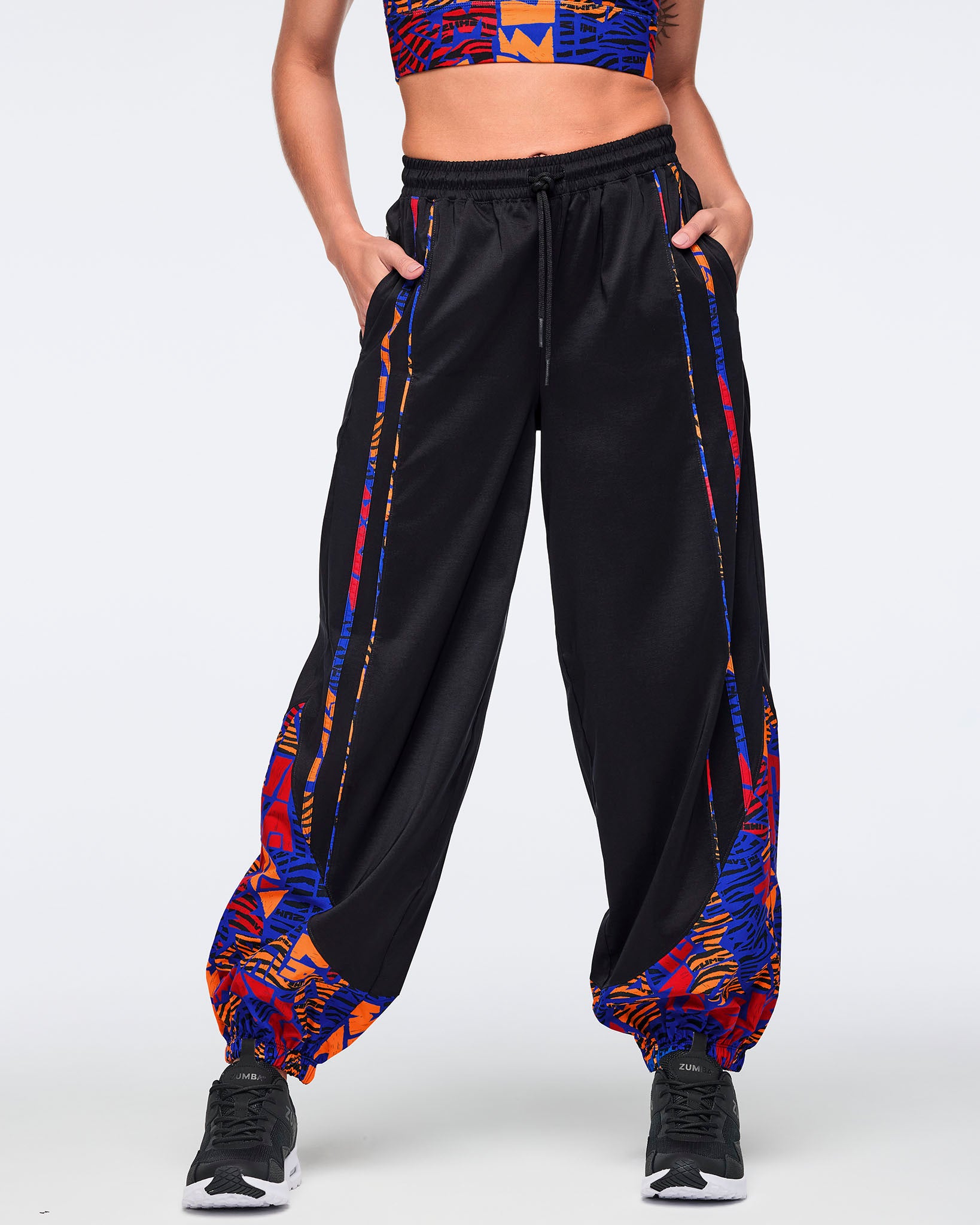 Wildbeat Woven Slouch Pants With Piping – Zumba Wear | STRONG iD