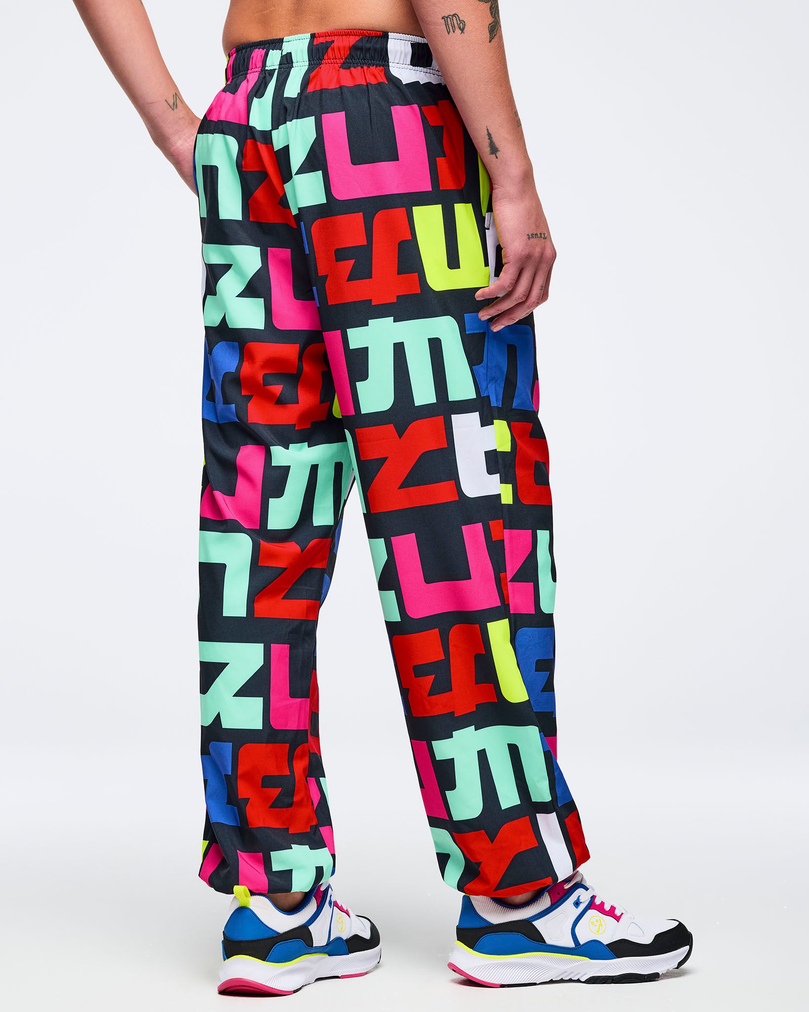 ZUMBA WEAR 総柄 ロングパンツ XS Eastern Flavor Baggy Woven Pants – Zumba Wear | STRONG iD