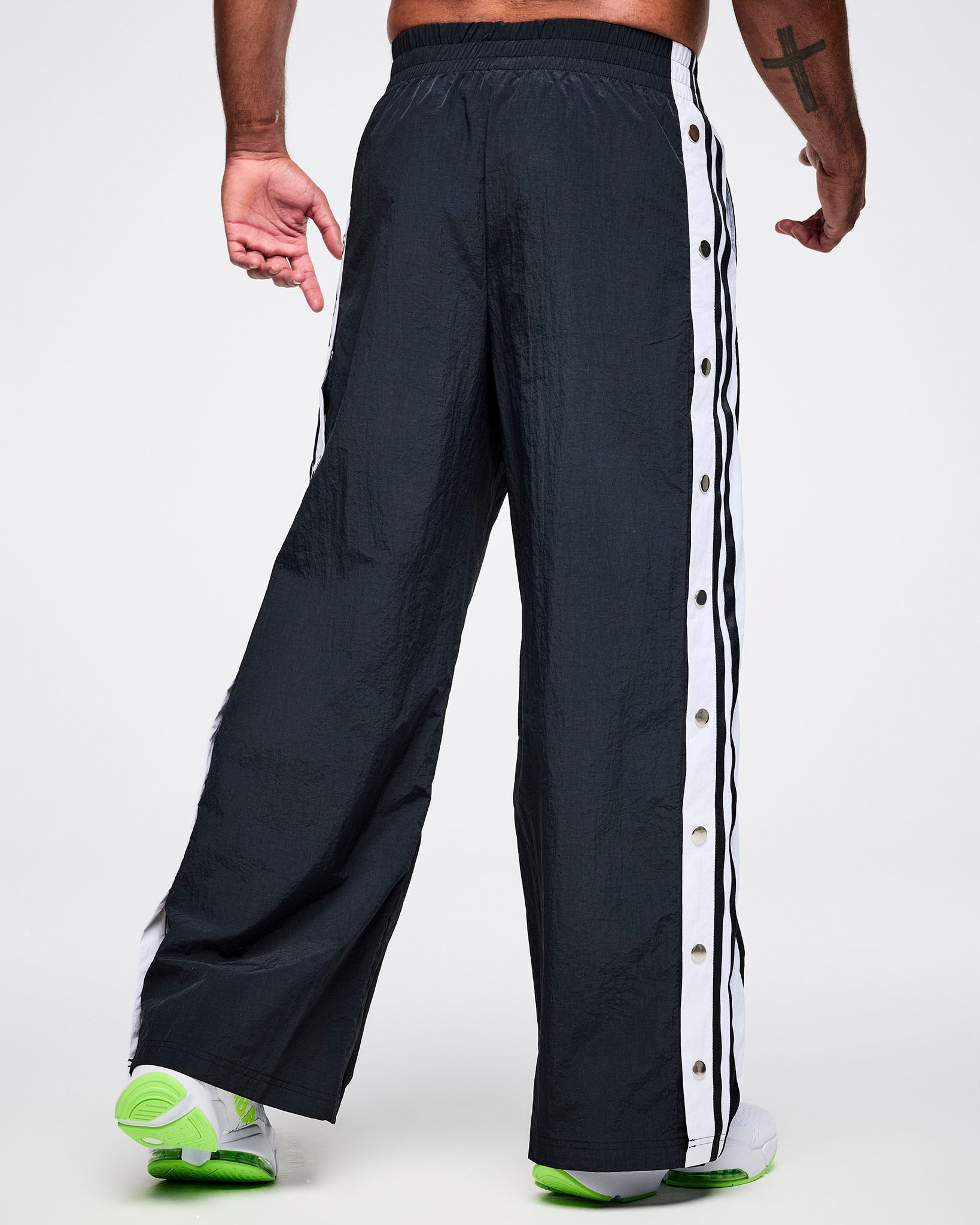 Dale-Z High Waisted Pants With Side Snaps – Zumba Wear | STRONG iD