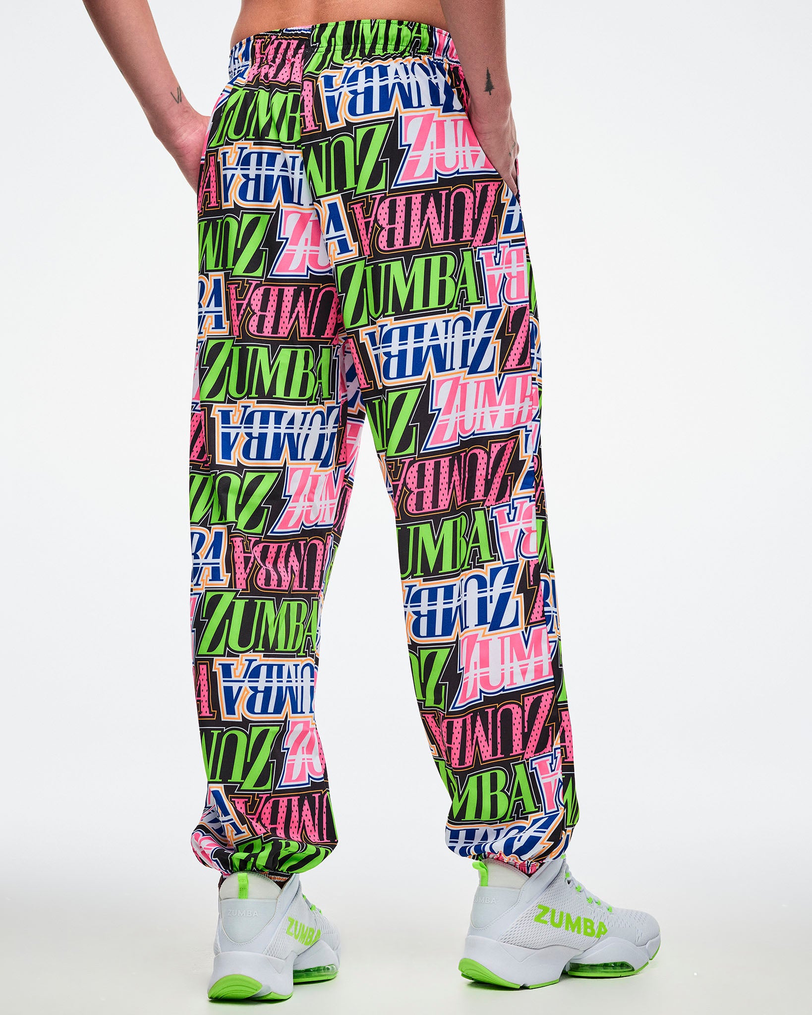 Dale-Z Slouch Woven Pants – Zumba Wear | STRONG iD