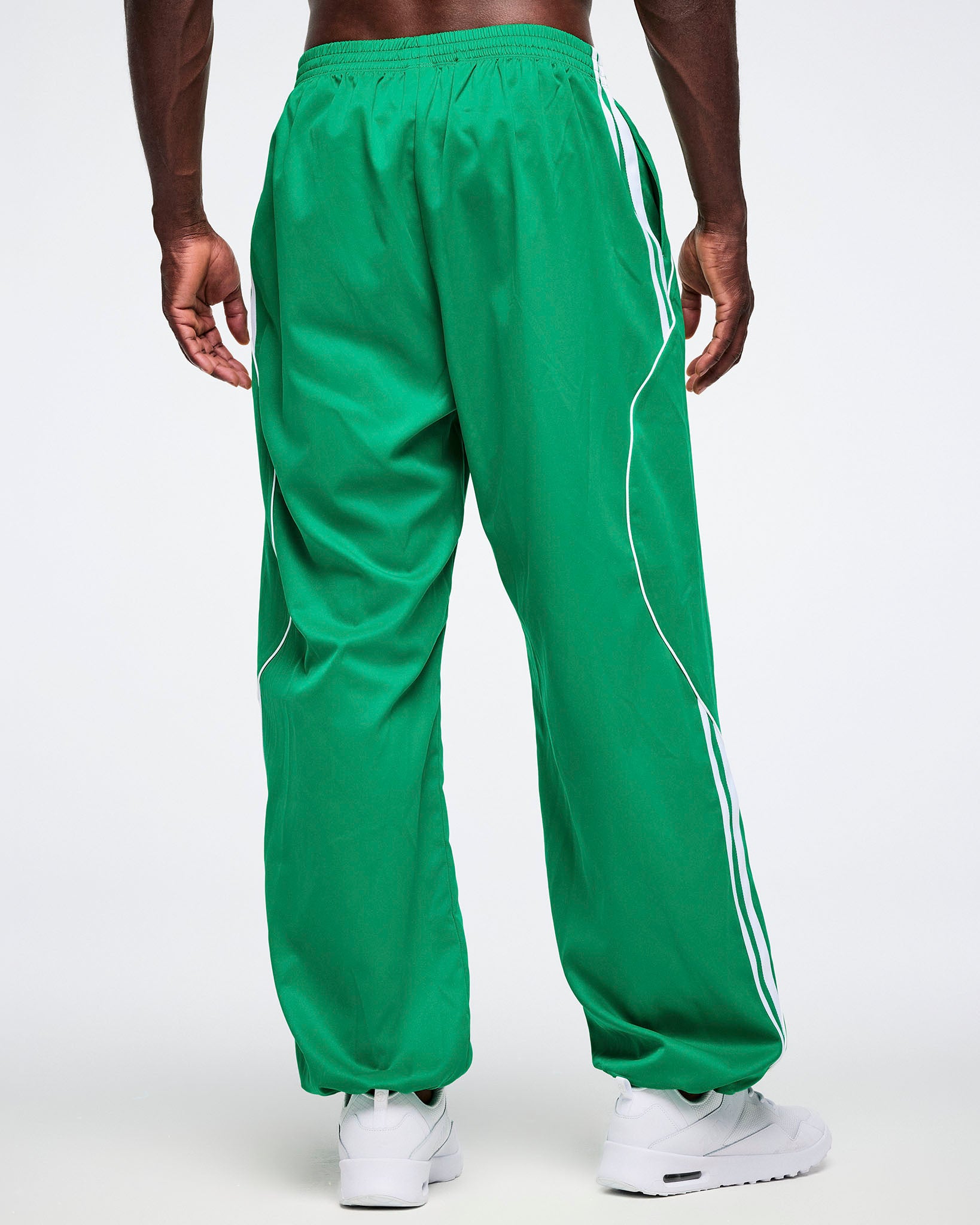 Color Spree Curvy Track Pants – Zumba Wear | STRONG iD