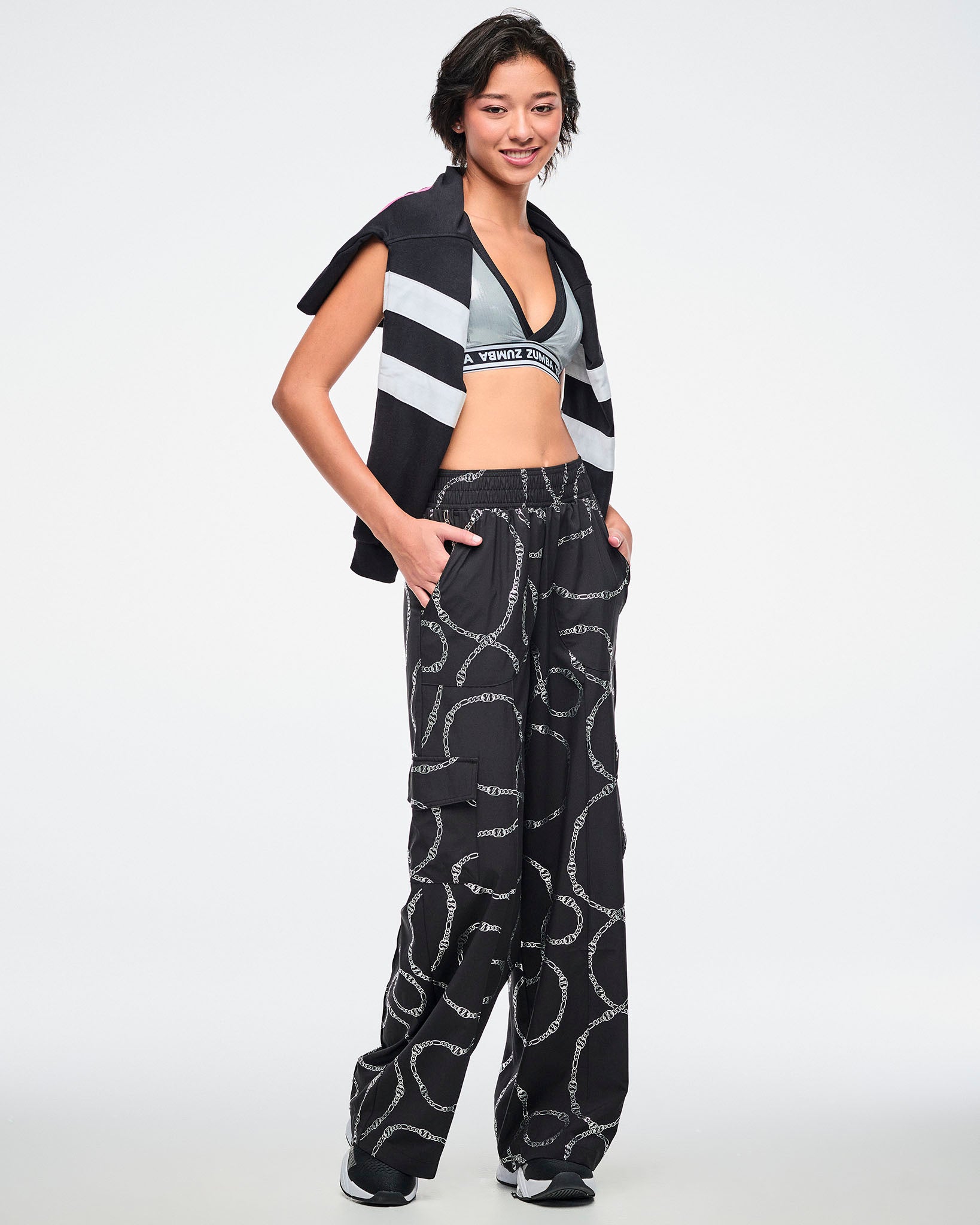Dale-Z Woven Cargo Pants - Black/Silver – Zumba Wear | STRONG iD