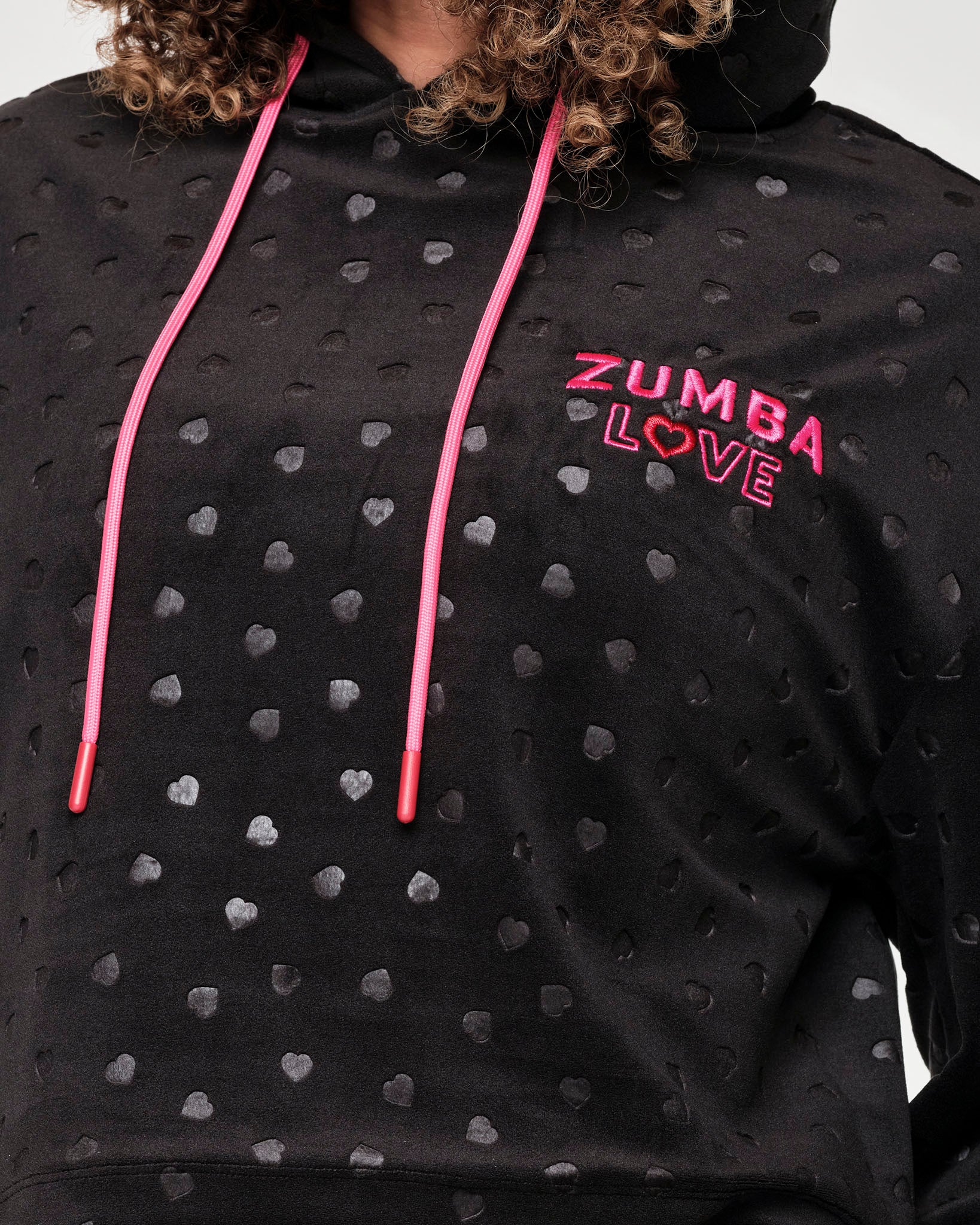 Zumba Kiss Crop Sweatshirt – Zumba Wear | STRONG iD Zumba Kiss Crop Sweatshirt – Zumba Wear | STRONG iD