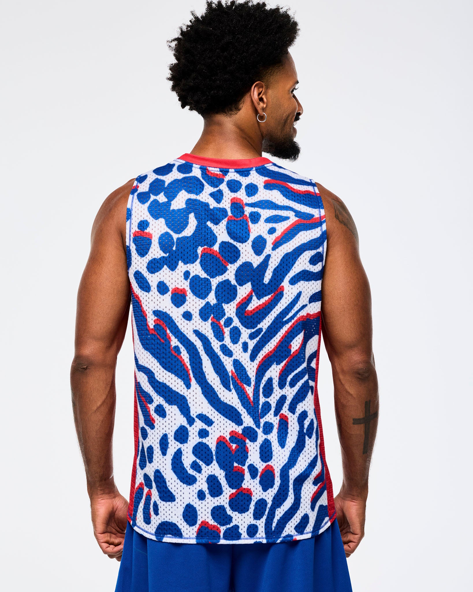 Victory Crew Neck Muscle Tank – Zumba Wear | STRONG iD