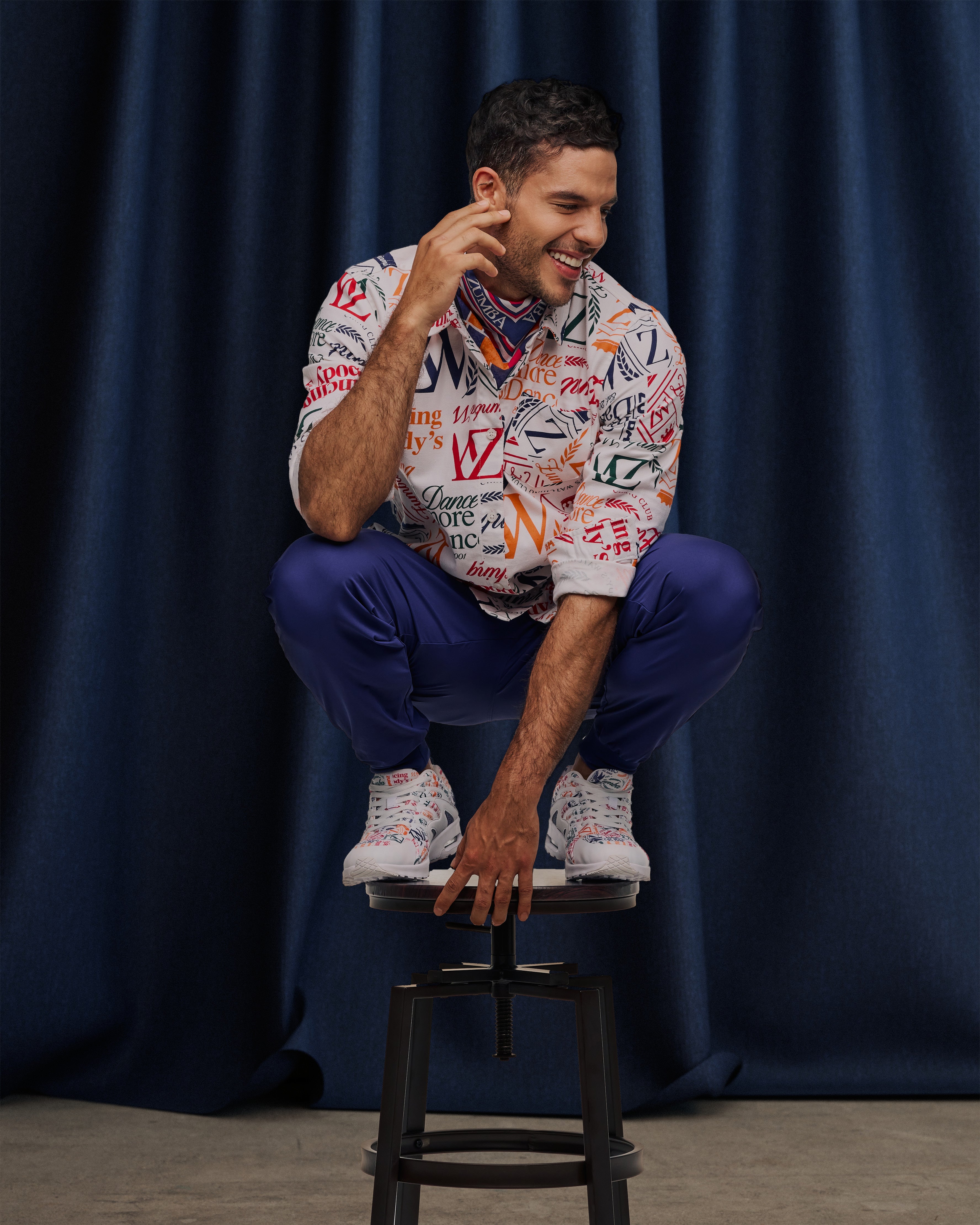 Class of 2001 Button Down – Zumba Wear | STRONG iD