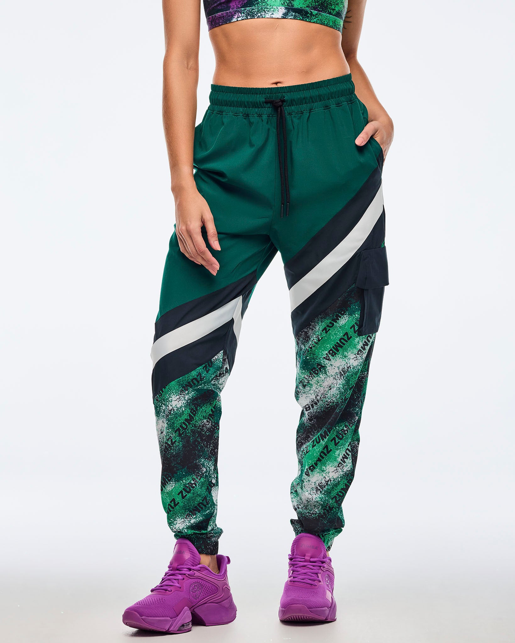 Z2B000090_BKGR_2349.jpg?v=