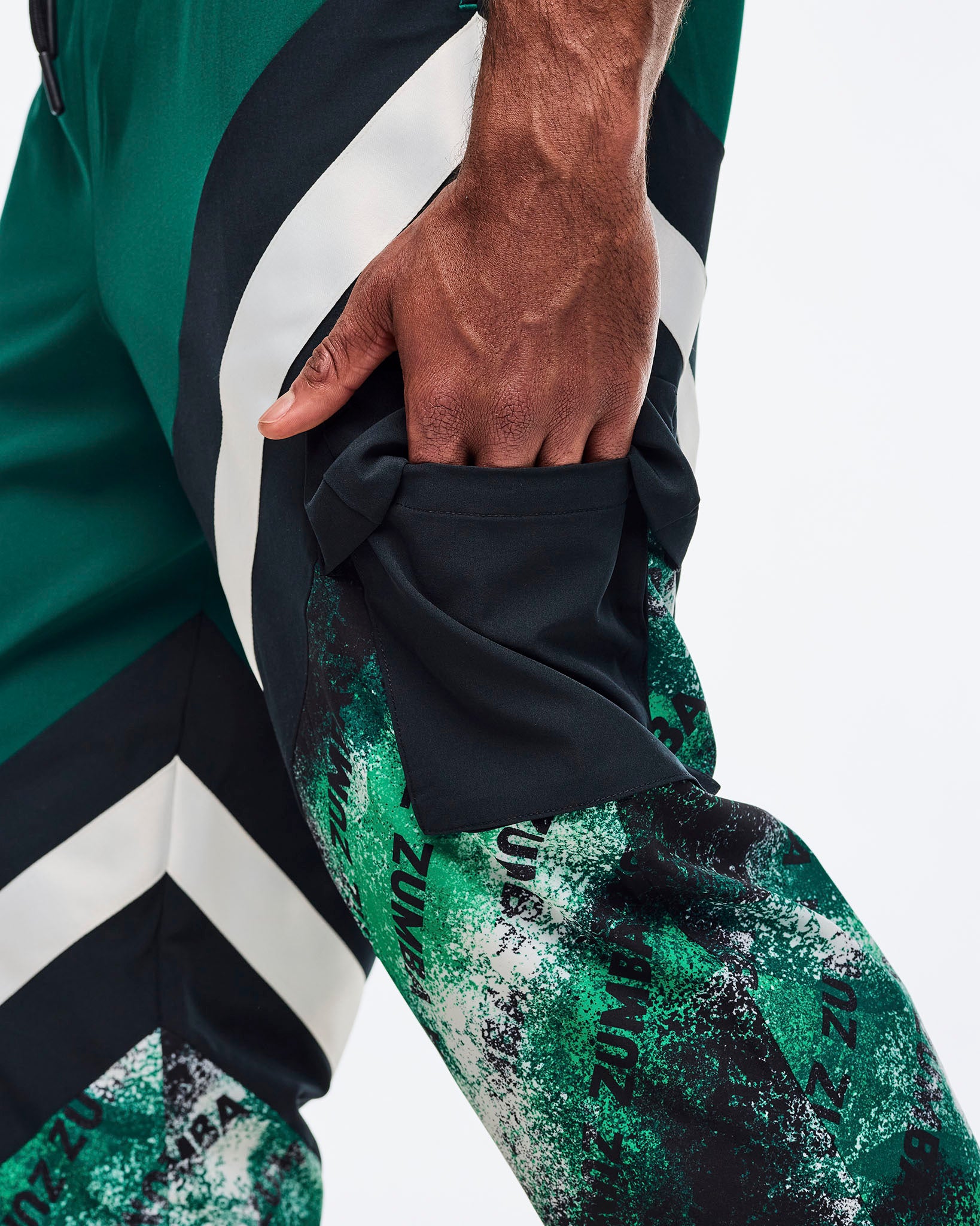 Apres Zumba Men's Woven Cargo Pants – Zumba Wear | STRONG iD