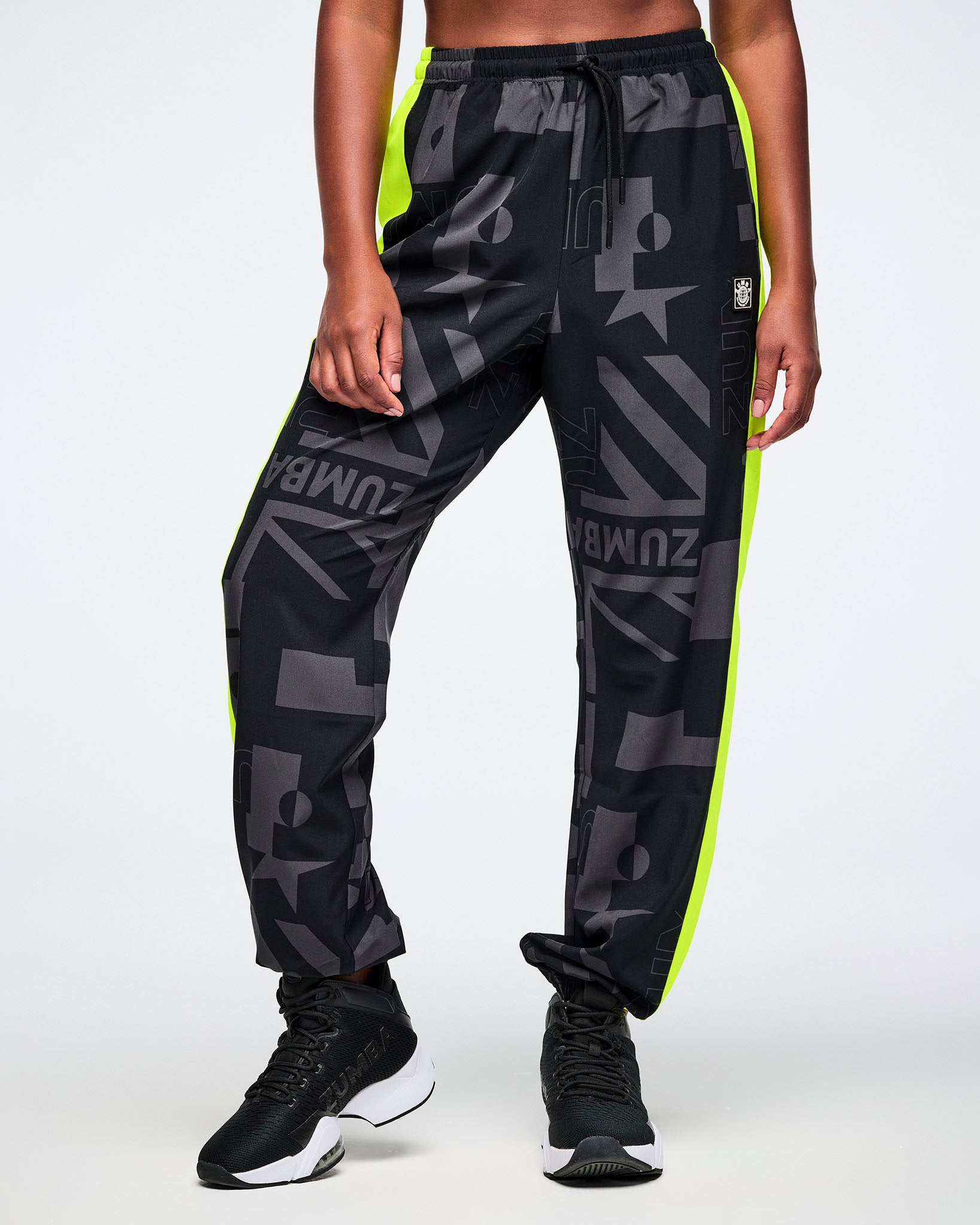 Worldwide Men's Woven Slouch Pants – Zumba Wear | STRONG iD