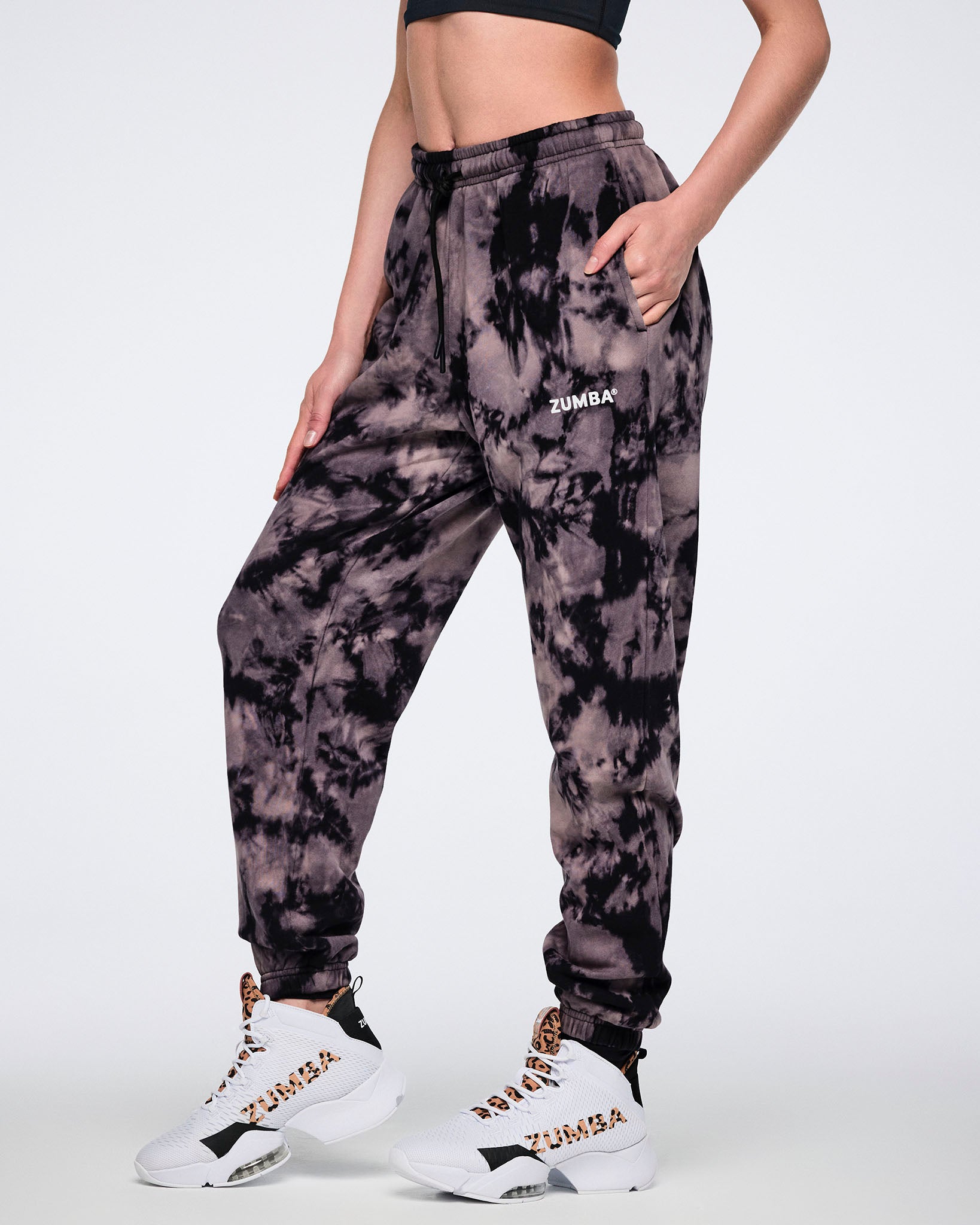 Wildbeat Men's Slouch Sweatpants – Zumba Wear | STRONG iD