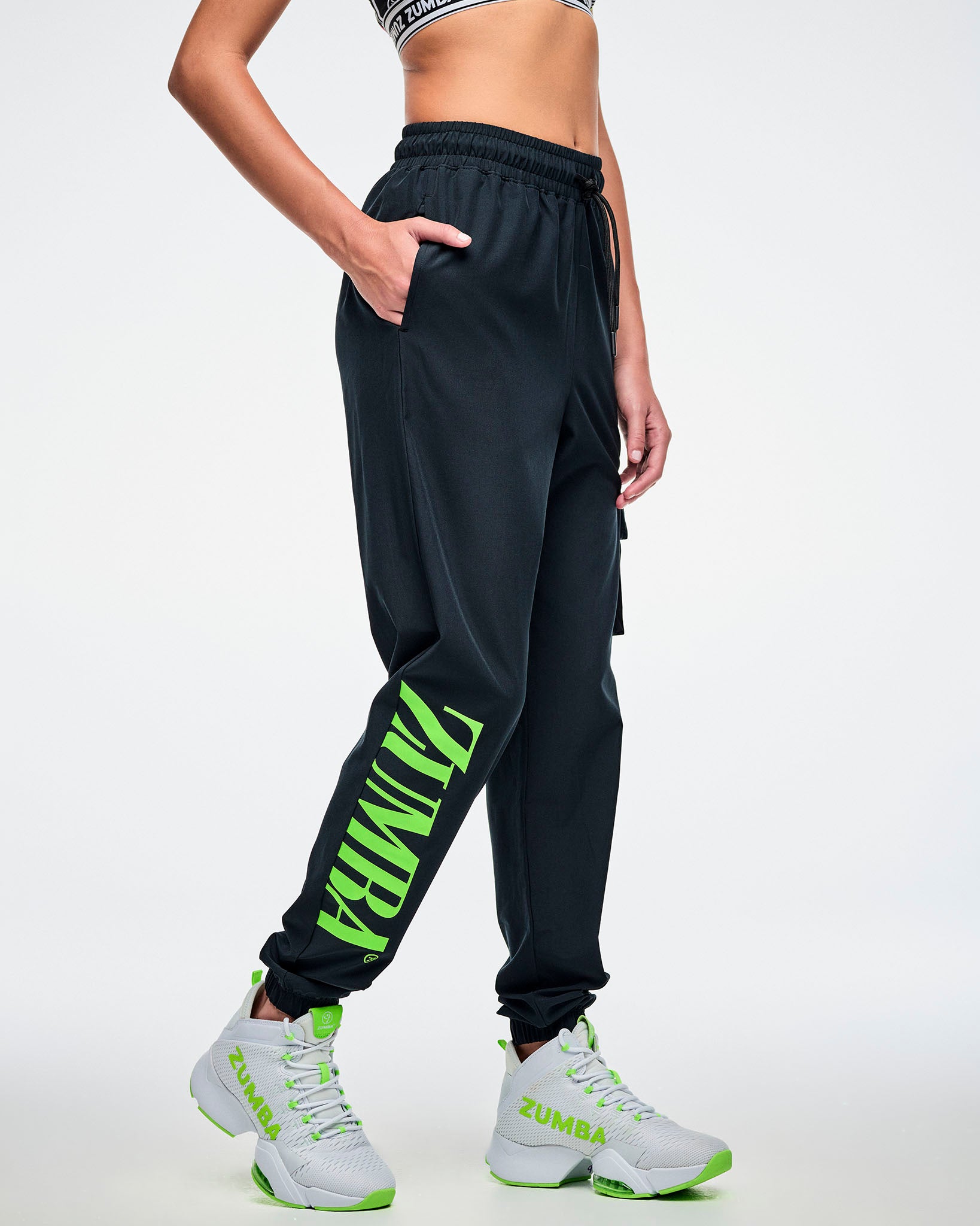 Dale-Z Men's Woven Cargo Pants – Zumba Wear | STRONG iD