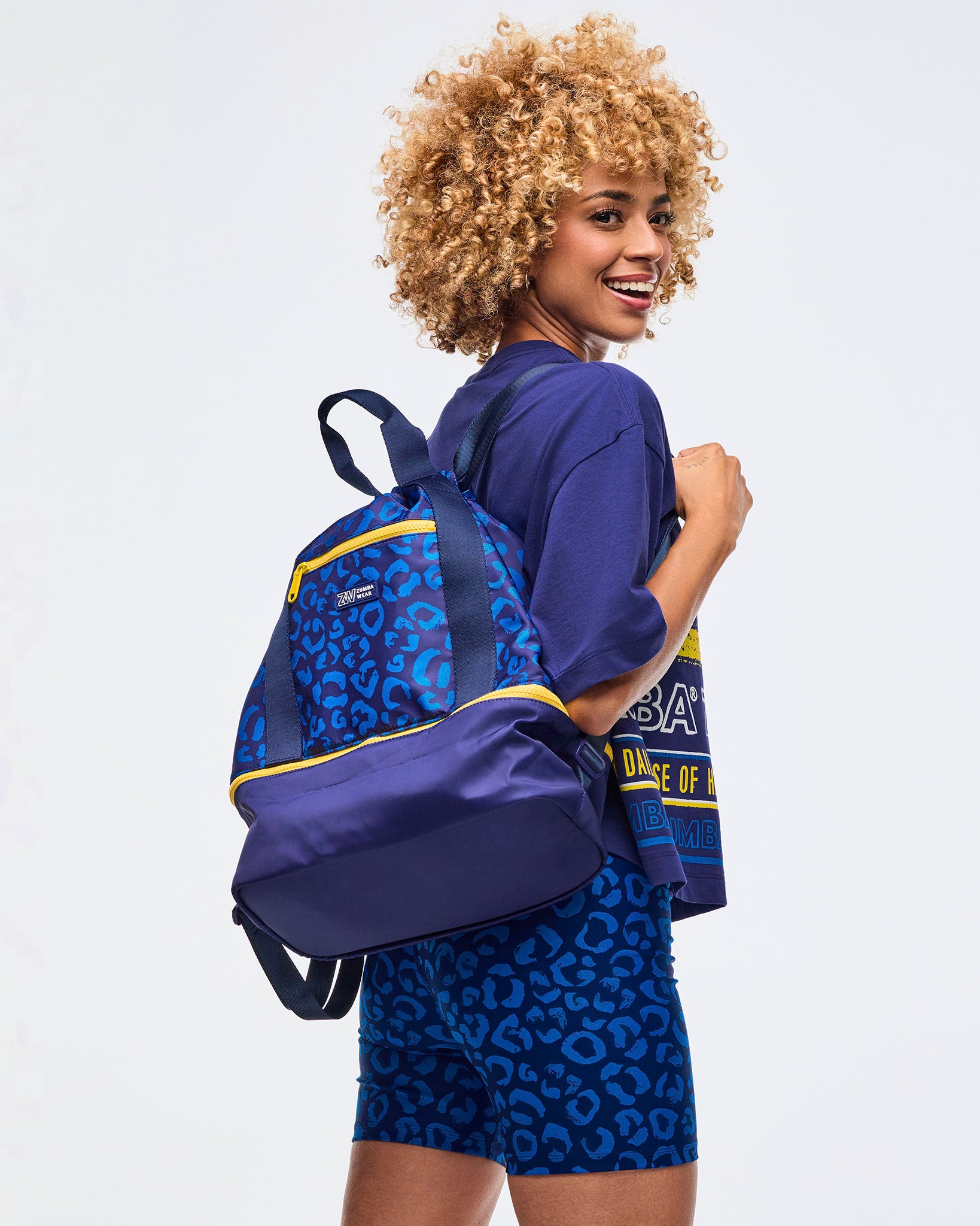 Sizzlin' 2-Way Bag With Shoe Compartment – Zumba Wear | STRONG iD