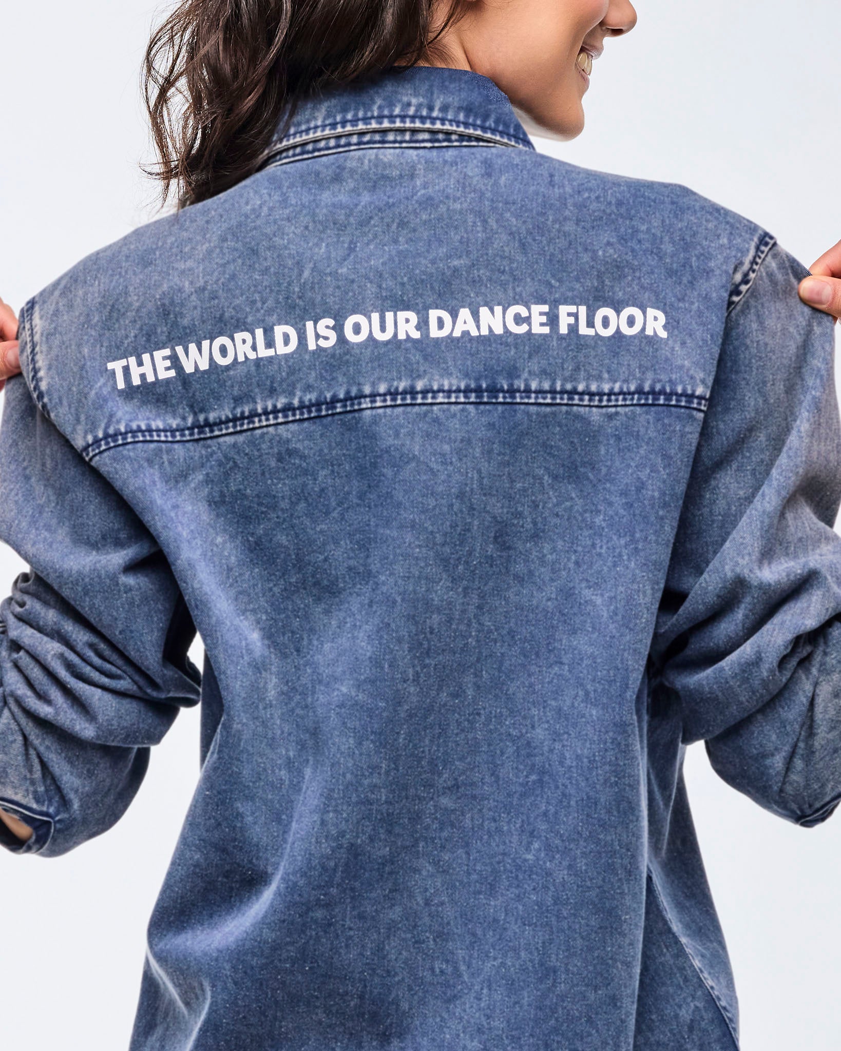 Apres Zumba Button-Up Shacket – Zumba Wear | STRONG iD