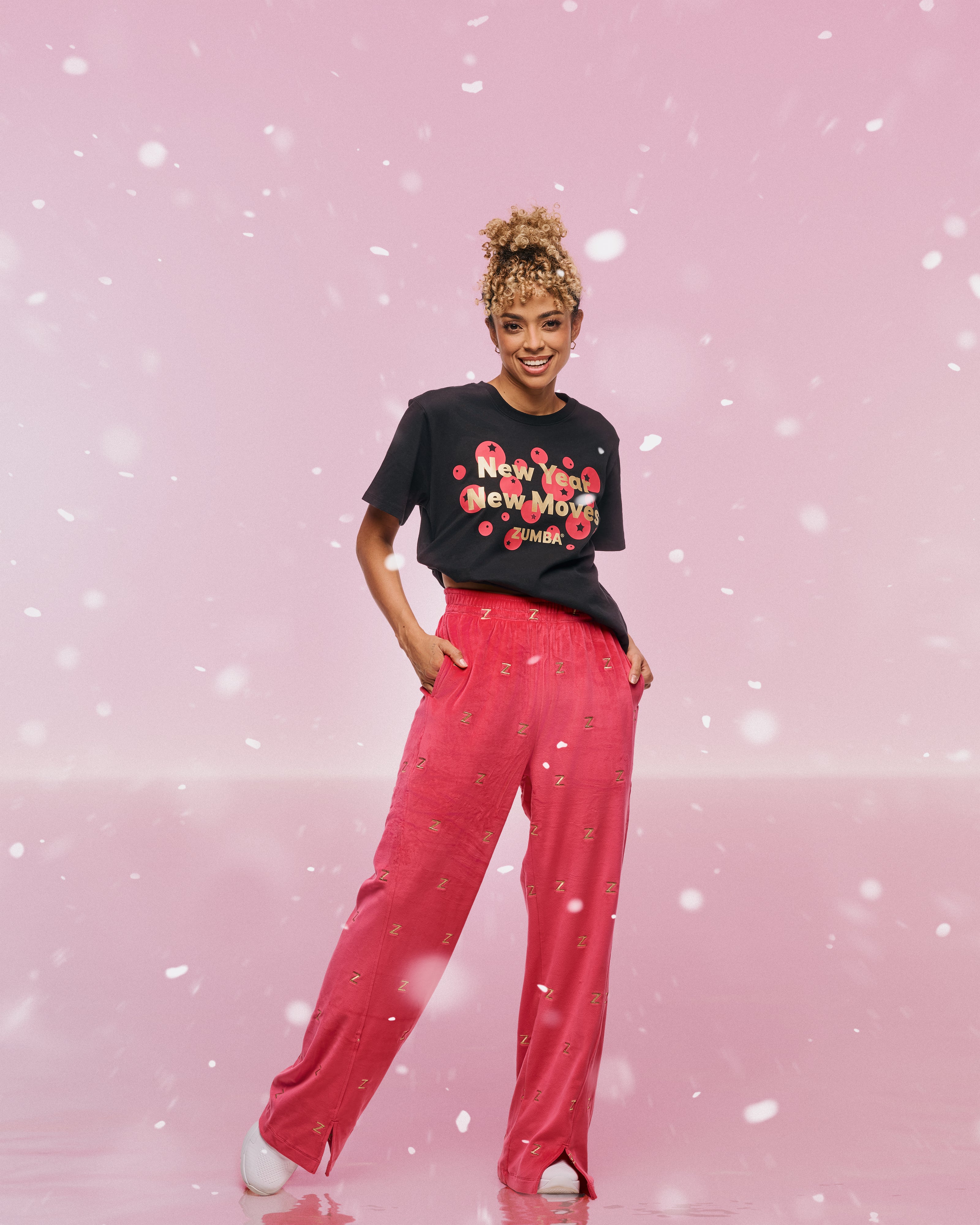 Zumba Holiday Unisex Crew Neck Tee - Black – Zumba Wear | STRONG iD