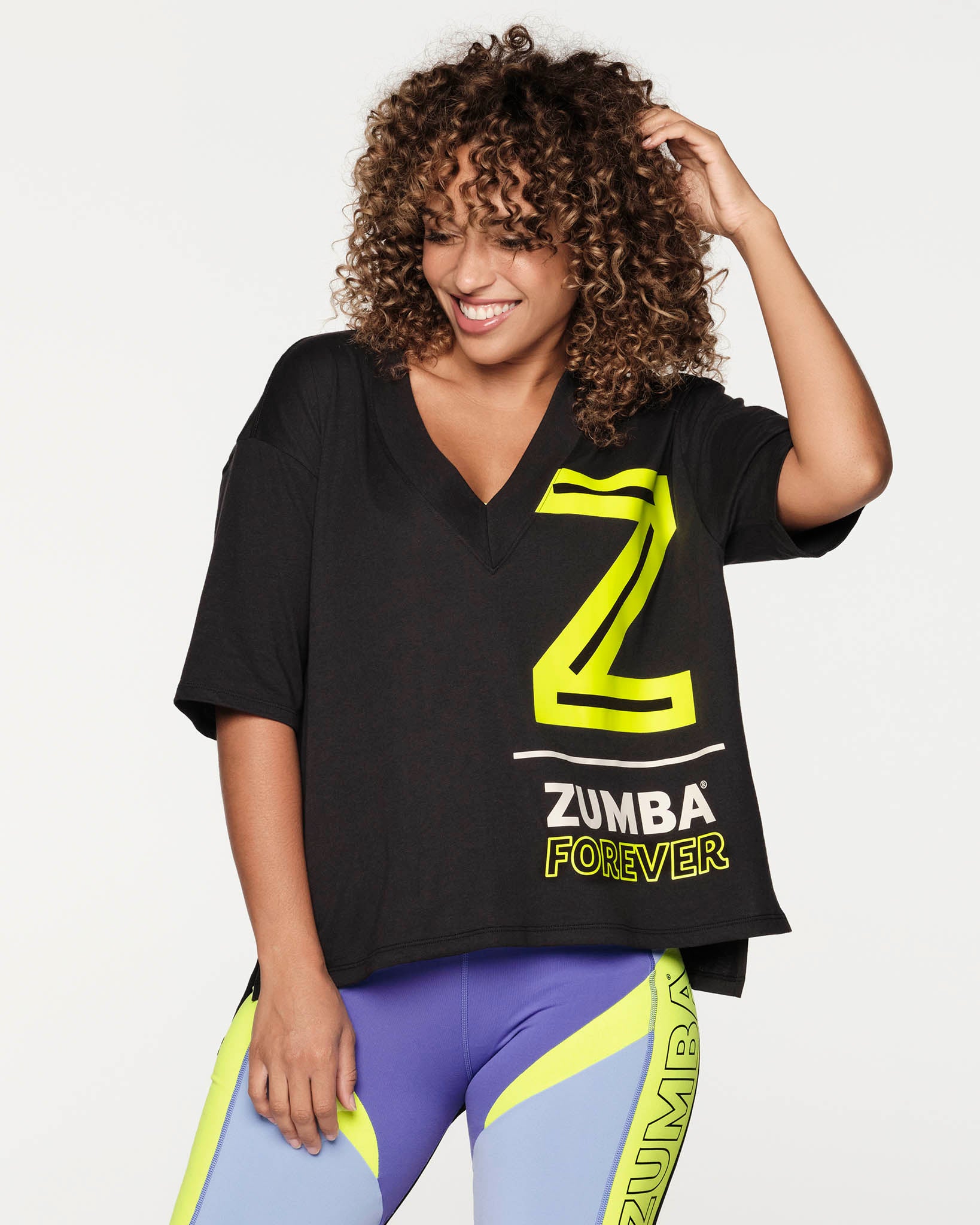  Zumba Fitness LLC Women's Vibrant V-Neck Top, Gravel, X-Small :  Clothing, Shoes & Jewelry